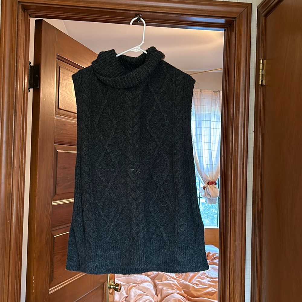 Loft dark gray medium sweater vest